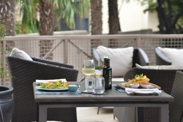 Courtyard Hotel Sandton Johannesburg image 17